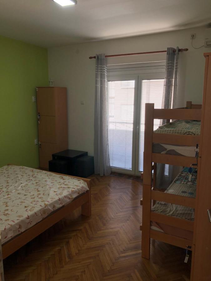 Skopje Downtown Hostel Exterior photo